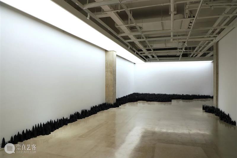 【实验空间·人物随访】白纸—刘建华个展 视频资讯 人物随访 人物 个展 白纸 刘建华 空间 雕塑 领域 青年 艺术家 实验性 崇真艺客